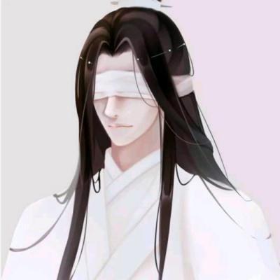 男孩拿长棍卡电梯门 被拽起摔倒